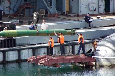 Tàu Kilo Việt Nam "vượt trội" đối thủ những gì?