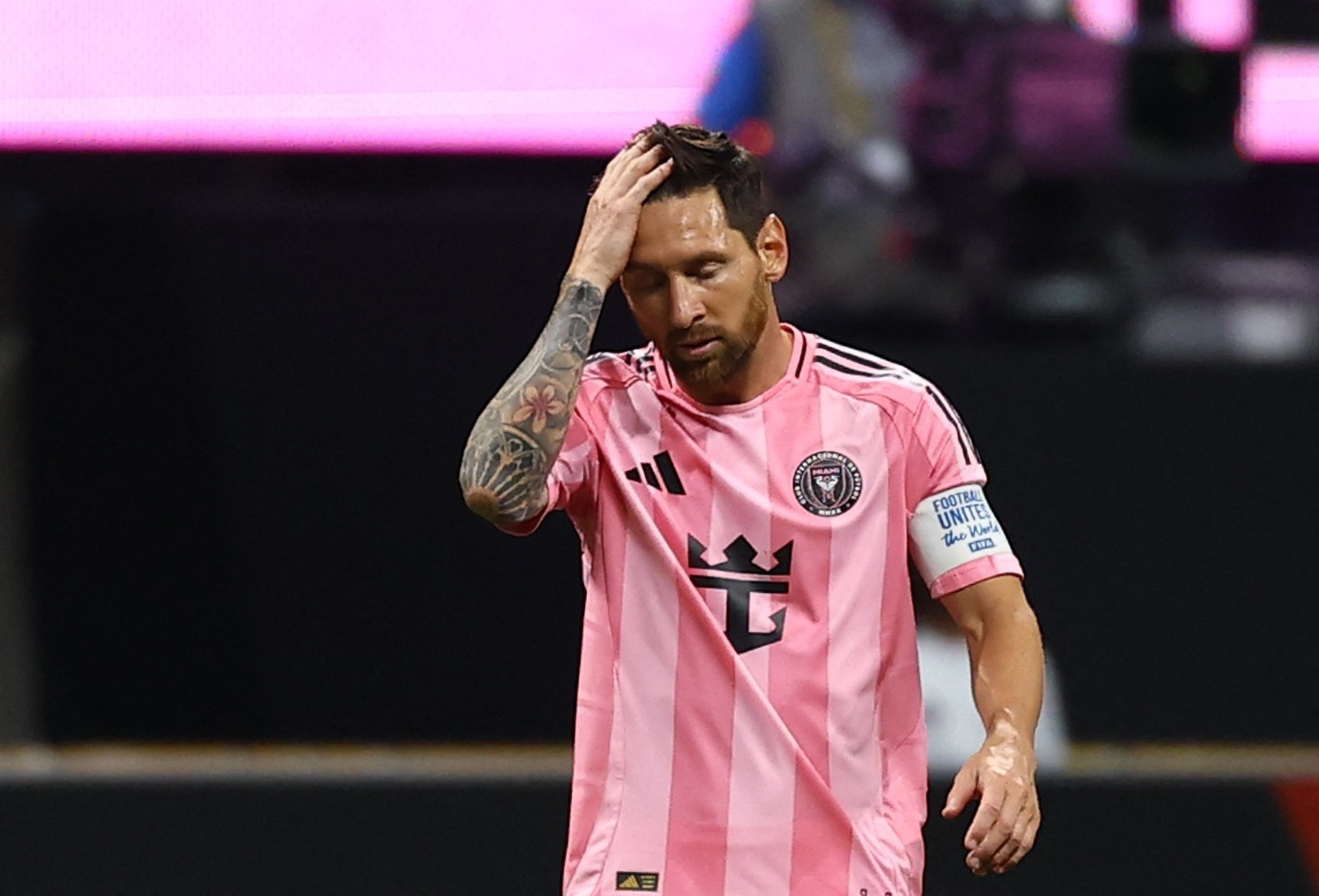 FIFA Club World Cup: Messi tội nghiệp và tuyên bố sốc của Ronaldo - 1 FIFA Club World Cup: Messi tội nghiệp và tuyên bố sốc của Ronaldo - 1