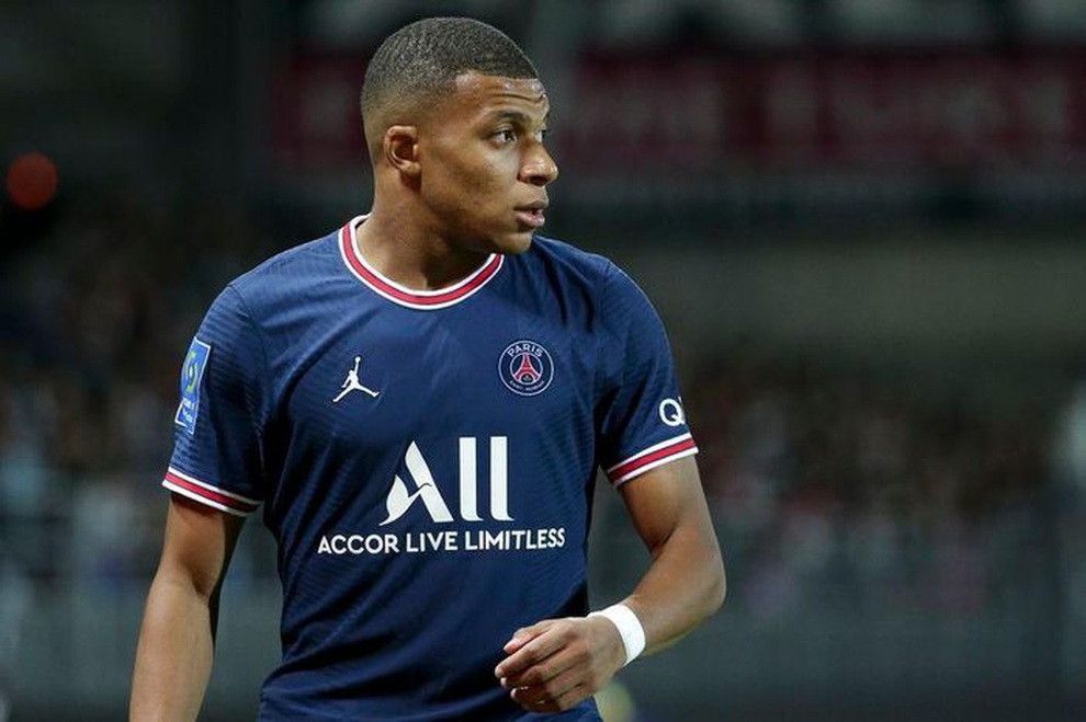 Bất ngờ lớn với phương án PSG tính thay thế Mbappe - 1 Bất ngờ lớn với phương án PSG tính thay thế Mbappe - 1