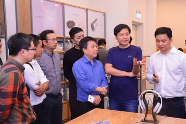 “Steve Jobs Trung Quốc” sang Việt Nam và kế hoạch tấn công thị trường