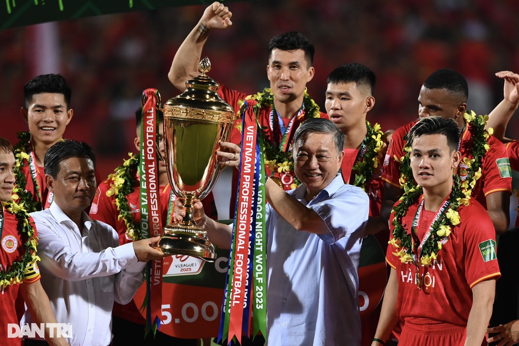 CLB Công An Hà Nội vô địch V-League 2023 - 2 CLB Công An Hà Nội vô địch V-League 2023 - 2