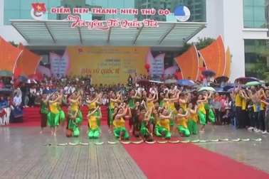 Tiết mục thi dân vũ của SV Học viện An ninh nhân dân