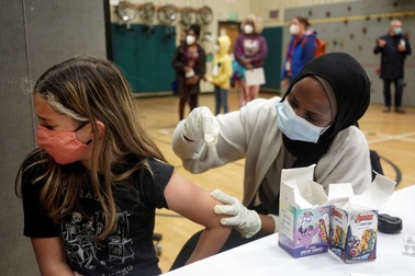 Số ca mắc Covid-19 ở trẻ em Mỹ tăng 32% trong tuần qua