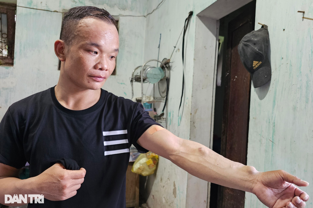 Gần 210 triệu đồng đến với vợ chồng mắc chung căn bệnh hiểm nghèo - 2 Gần 210 triệu đồng đến với vợ chồng mắc chung căn bệnh hiểm nghèo - 2