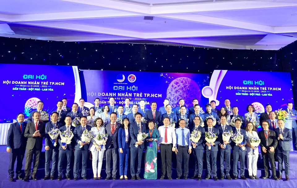 Đại hội Hội Doanh nhân trẻ TP. Hồ Chí Minh lần thứ XI - 1 Đại hội Hội Doanh nhân trẻ TP. Hồ Chí Minh lần thứ XI - 1