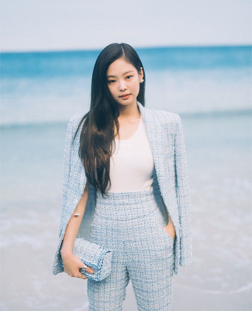 Xu hướng tăng giá của Chanel và những thương hiệu đình đám - 3 Xu hướng tăng giá của Chanel và những thương hiệu đình đám - 3