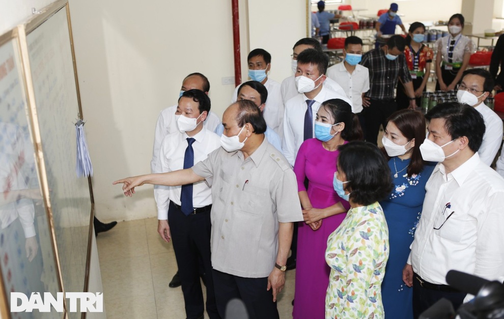 Chủ tịch nước Nguyễn Xuân Phúc dự Lễ khai giảng năm học mới tại Yên Bái - 8 Chủ tịch nước Nguyễn Xuân Phúc dự Lễ khai giảng năm học mới tại Yên Bái - 8