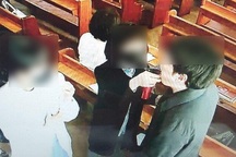 Nhà thờ Hàn Quốc thành ổ dịch Covid-19 vì xịt nước muối vào họng tín đồ