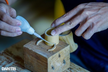 Độc đáo linh vật trâu làm từ tre