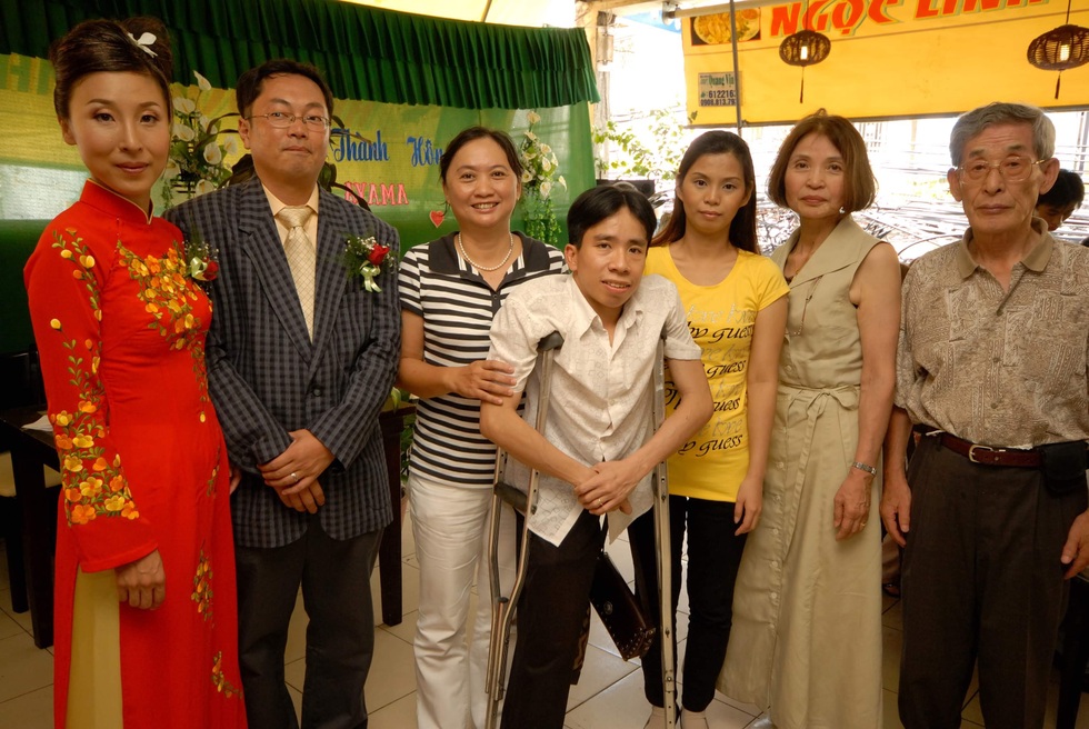 Vợ chồng Nhật nên duyên nhờ Việt Nam, đám cưới mời bác xe ôm, cô bán trà đá - 4 Vợ chồng Nhật nên duyên nhờ Việt Nam, đám cưới mời bác xe ôm, cô bán trà đá - 4