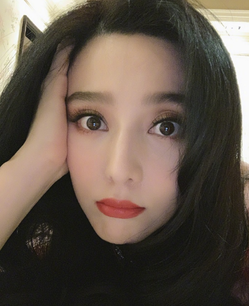 Phạm Băng Băng làm gì khi bị “thất sủng”? - 7 Phạm Băng Băng làm gì khi bị “thất sủng”? - 7