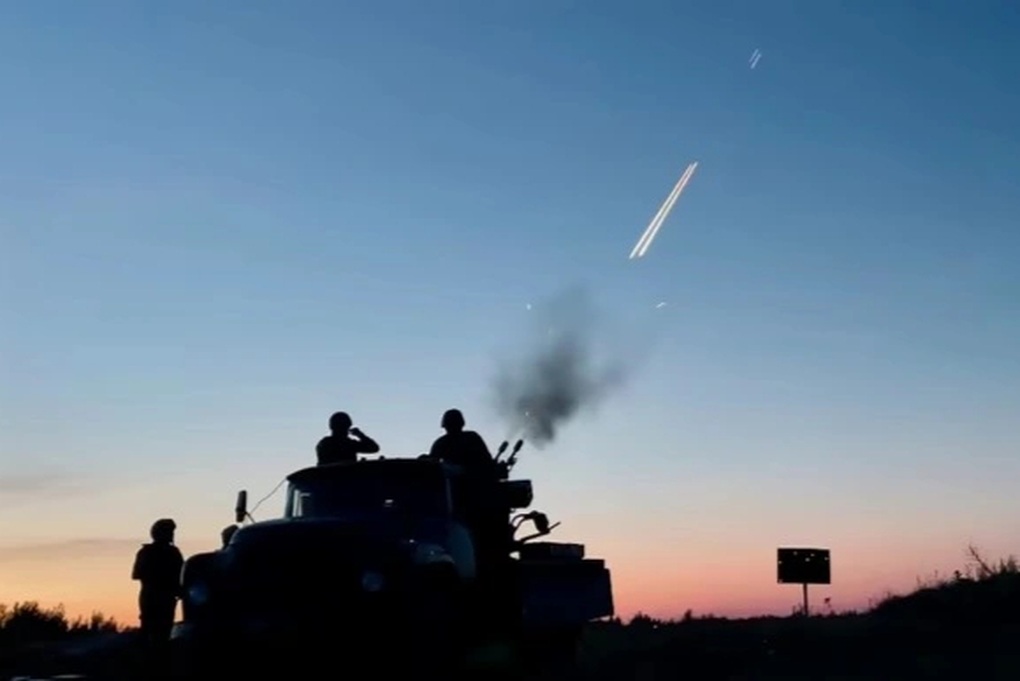 Nga tấn công lớn chưa từng có vào Ukraine, ra điều kiện đàm phán tiên quyết - 1 Nga tấn công lớn chưa từng có vào Ukraine, ra điều kiện đàm phán tiên quyết - 1