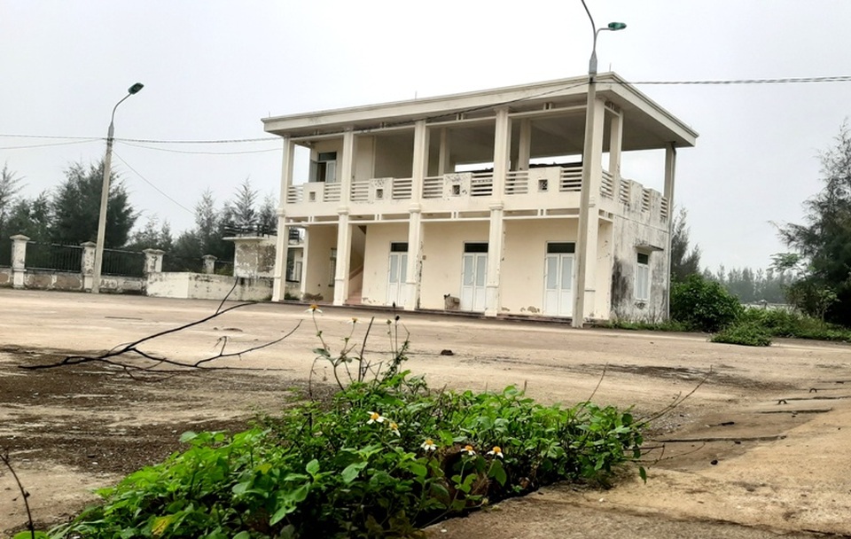 Vì sao bến cá 43 tỷ đồng phải bỏ hoang suốt nhiều năm? - 4 Vì sao bến cá 43 tỷ đồng phải bỏ hoang suốt nhiều năm? - 4