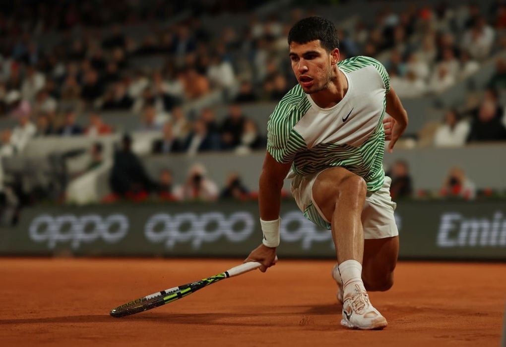 Djokovic đòi nợ Davidovich Fokina thành công, Alcaraz thắng nhàn - 2 Djokovic đòi nợ Davidovich Fokina thành công, Alcaraz thắng nhàn - 2