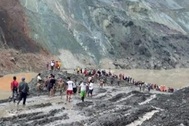 Lở đất như "sóng thần" chôn vùi mỏ ngọc bích Myanmar, hơn 110 người chết