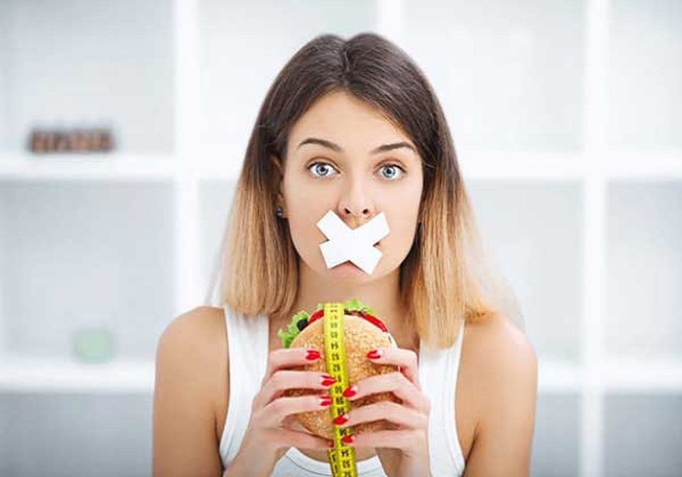 Những việc tưởng như vô hại nhưng âm thầm phá hủy gan của bạn - 3 Những việc tưởng như vô hại nhưng âm thầm phá hủy gan của bạn - 3