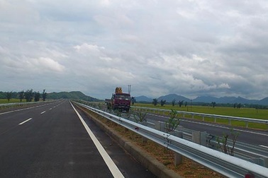 Sẽ bán đường cao tốc cho nước ngoài