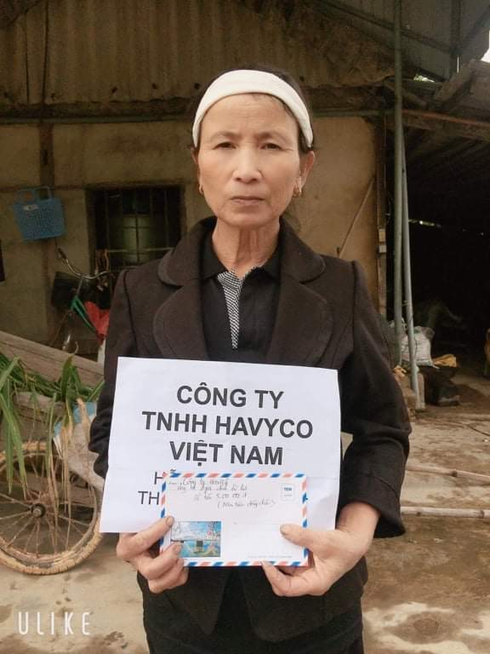 Công ty TNHH DV TM Hà Vy phát động quyên góp ủng hộ đồng bào miền Trung bị lũ lụt - 4 Công ty TNHH DV TM Hà Vy phát động quyên góp ủng hộ đồng bào miền Trung bị lũ lụt - 4