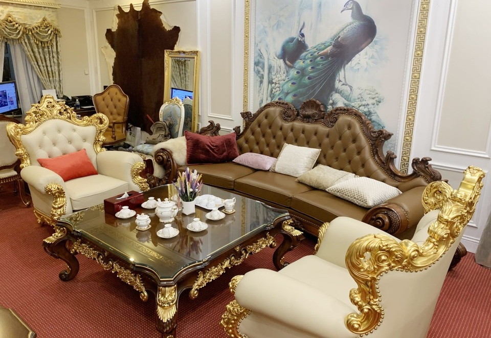 Không gian đẳng cấp hơn với sofa tân cổ điển - 1 Không gian đẳng cấp hơn với sofa tân cổ điển - 1