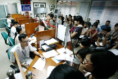 Công chức phải tạo điều kiện khi dân giao dịch hành chính