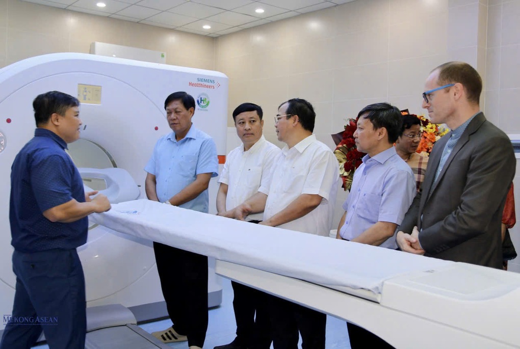 Hải Dương: Bệnh viện Đa khoa Hòa Bình triển khai hệ thống PET/CT phục vụ chẩn đoán bệnh lý nặng - 2 Hải Dương: Bệnh viện Đa khoa Hòa Bình triển khai hệ thống PET/CT phục vụ chẩn đoán bệnh lý nặng - 2