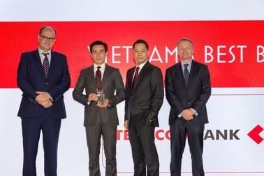 Techcombank nhận giải thưởng “Ngân hàng tốt nhất Việt Nam 2018” từ Euromoney