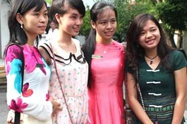 Hội nghị viết văn trẻ lần 8 khai mạc ở Tuyên Quang