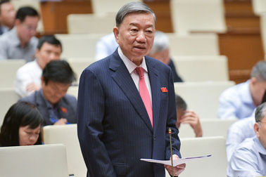 Quốc hội thảo luận về hoạt động của các cơ quan tư pháp, thanh tra