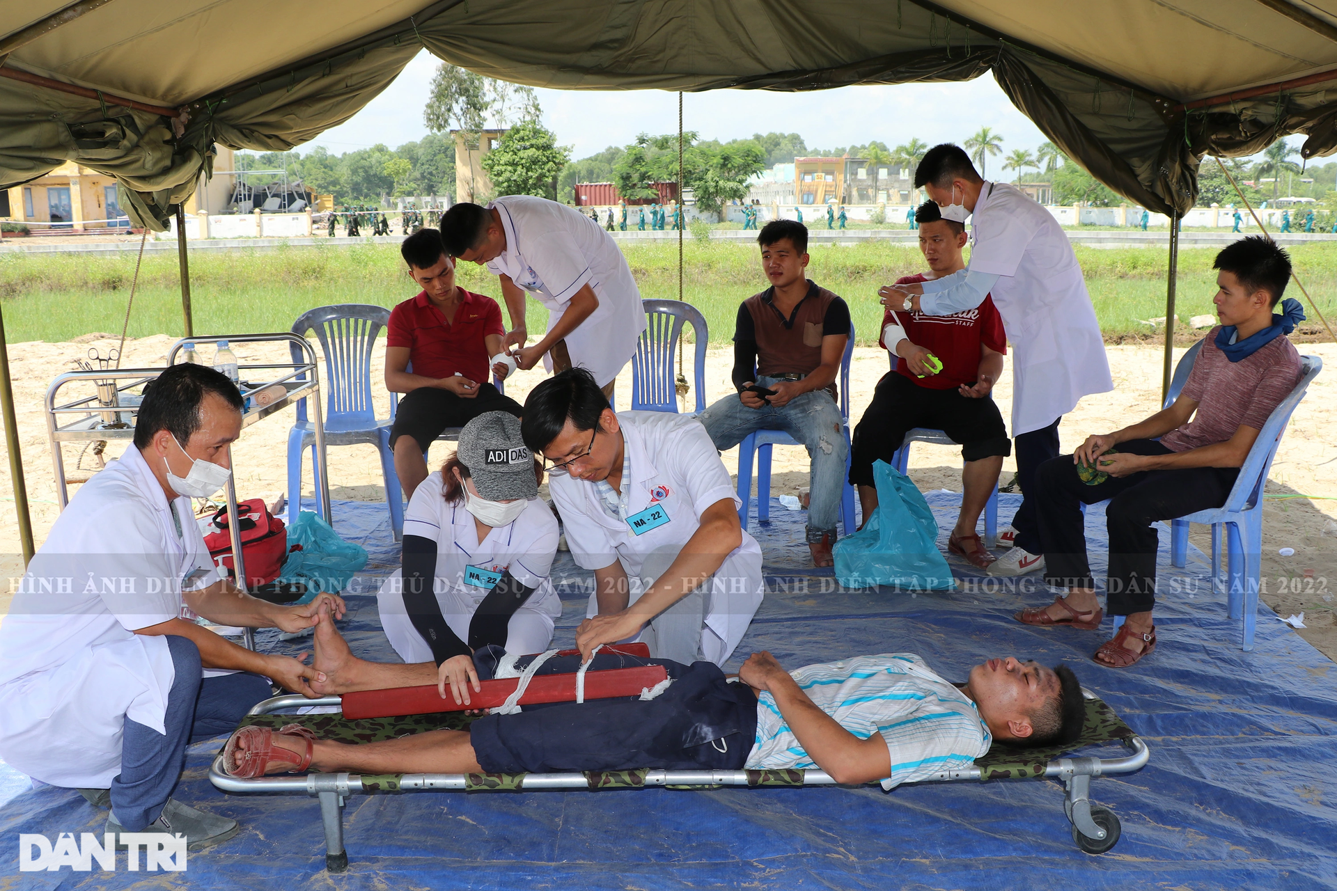 Giả định tình huống thảm họa cháy chung cư, hàng trăm người mắc kẹt - 18