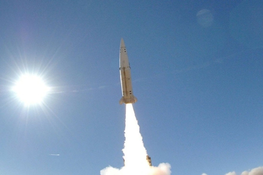 Tên lửa ATACMS dội xuống Crimea, phòng không Nga dồn dập bắn hạ