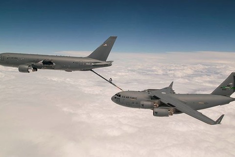 Không quân Mỹ từ chối nhận “trạm nhiên liệu bay” KC-46 từ Boeing vì dính rác