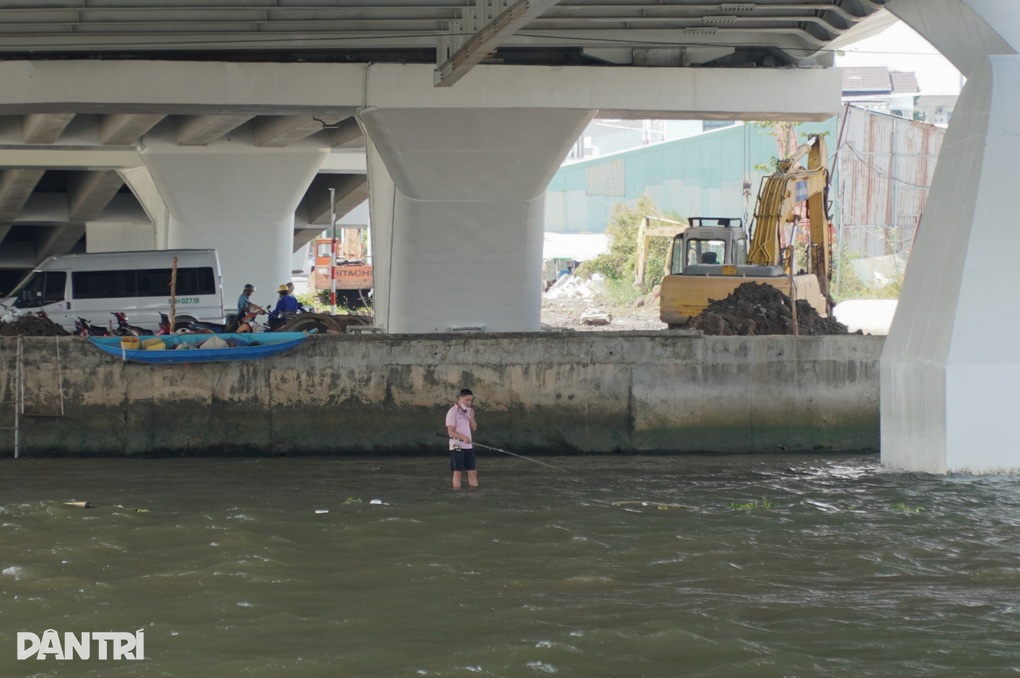 Bờ sông Cần Thơ nơi 2 anh em ruột đuối nước thương tâm - 2