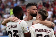AC Milan vô địch Serie A sau 11 năm chờ đợi