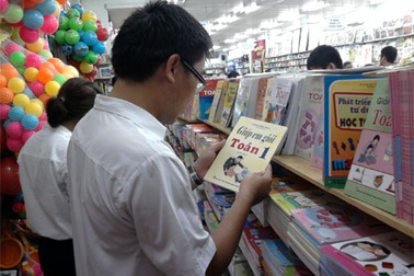 Báo cáo Bộ GD-ĐT về bản quyền tác phẩm văn học được sử dụng trong SGK