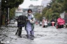 Mùa mưa đến gần, TPHCM đốc thúc hàng loạt dự án chống ngập, thoát nước