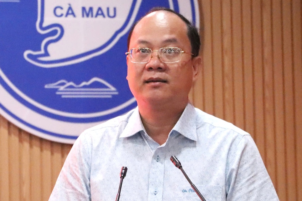 Bí thư Cà Mau: Hợp nhất rồi, tổng lực rồi, thủ phủ tôm phải mạnh hơn nữa - 1 Bí thư Cà Mau: “Hợp nhất rồi, tổng lực rồi, thủ phủ tôm phải mạnh hơn nữa”
