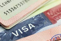 Người nước ngoài ở lại Việt Nam quá hạn visa bị xử lý như thế nào?