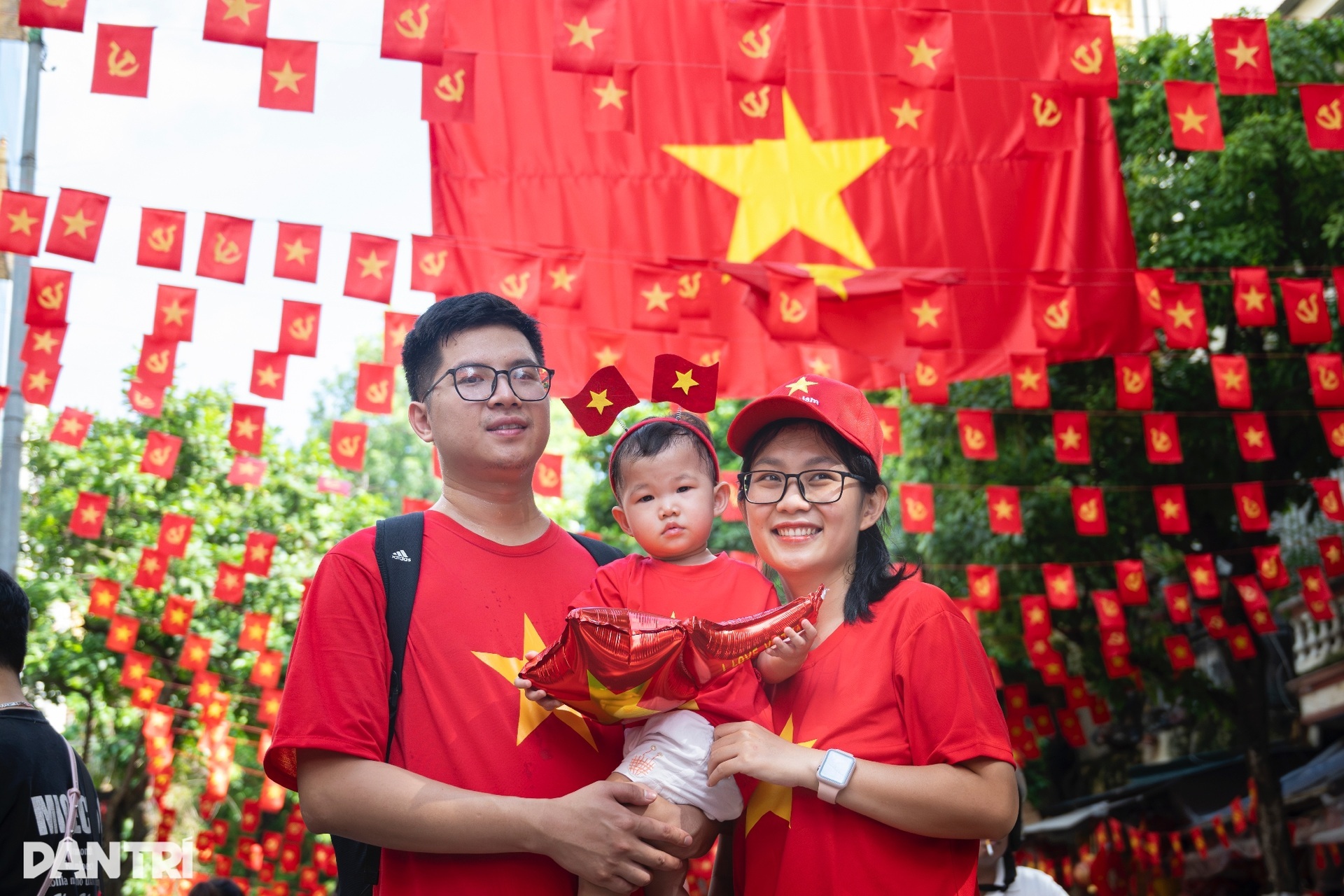 Tặng 100.000 đồng/người cho toàn dân dịp 80 năm Quốc khánh - 1