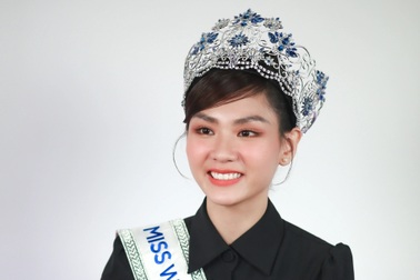 Hoa hậu Mai Phương phản hồi tin đồn yêu đại gia: "Anh ấy rất đàng hoàng"