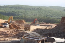 Quảng Trị “cầu cứu” Chính phủ sớm giải phóng mặt bằng cao tốc Cam Lộ - La Sơn