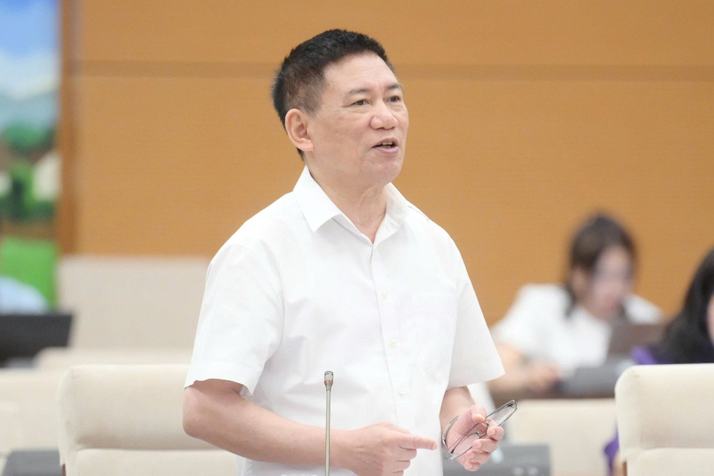 “Trả 10.000 USD mỗi tháng cho nhân lực chất lượng cao là đầu tư quá rẻ” - 4 “Trả 10.000 USD mỗi tháng cho nhân lực chất lượng cao là đầu tư quá rẻ” - 4