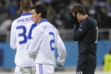 Man City thua đau, Mancini trách mắng học trò