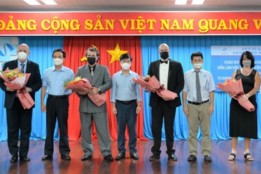 Quảng Ngãi mời chuyên gia Cuba hỗ trợ bệnh viện Sản - Nhi