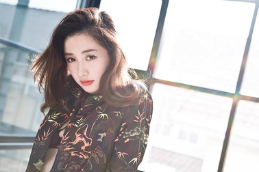 Người đẹp 9X Việt đoạt giải Nhất cuộc thi ý tưởng kinh doanh tại Thái Lan