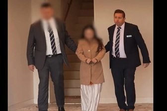 Australia bắt nữ thầy bói bị "tố" lừa đảo cộng đồng người Việt 46 triệu USD