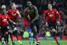 Vòng 1/8 Champions League: 30 chưa phải là Tết