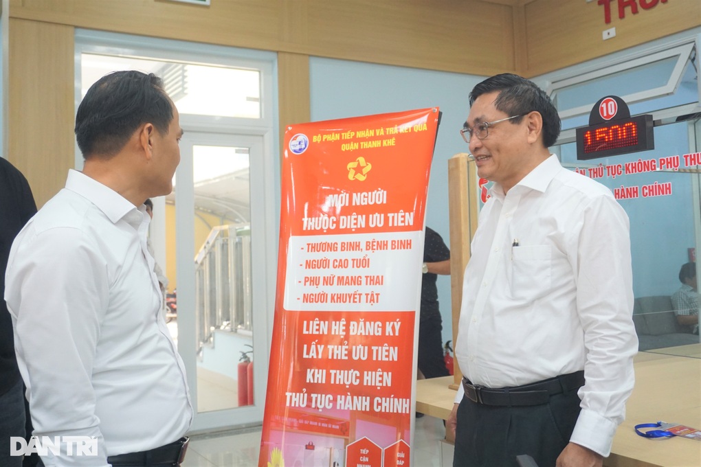 Ngày đầu chạy thử chính quyền cấp xã mới tại Đà Nẵng - 2