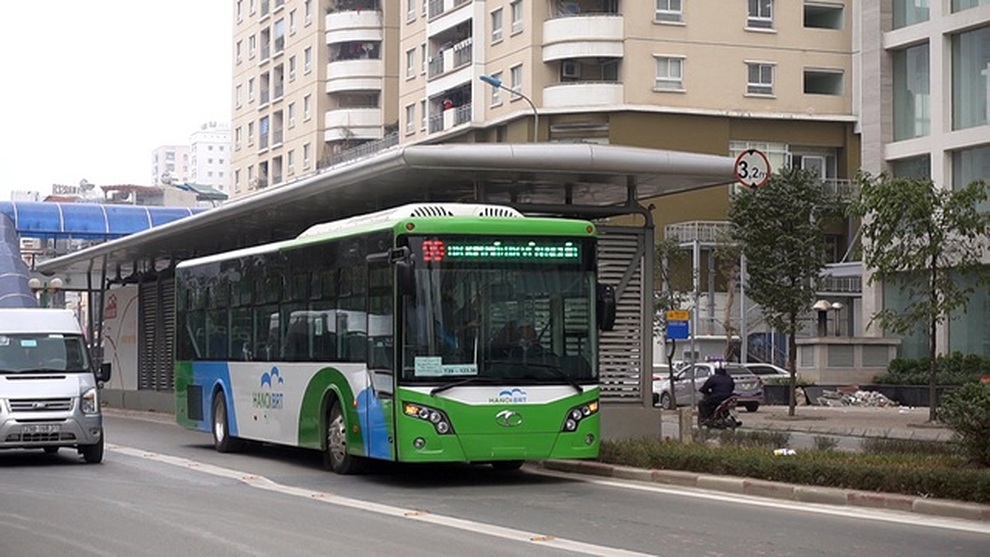 Xe cá nhân có được đi vào làn BRT khi xe bus chưa hoạt động trở lại? - 2 Xe cá nhân có được đi vào làn BRT khi xe bus chưa hoạt động trở lại? - 2