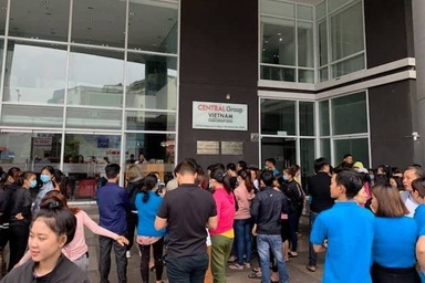 Big C bất ngờ dừng nhập hàng may mặc Việt, hàng trăm nhà cung ứng phản ứng gay gắt