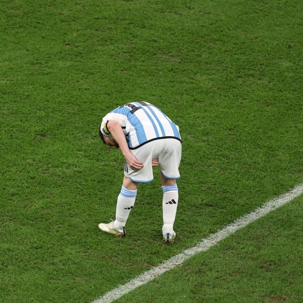 Bất ngờ dấy lên nghi vấn Messi có nguy cơ vắng mặt ở chung kết World Cup - 1 Bất ngờ dấy lên nghi vấn Messi có nguy cơ vắng mặt ở chung kết World Cup - 1